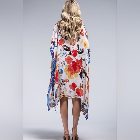Scattered Flower Petal Print Kimono w/ Kaftan Features - Lightweight - NEW !!! - Picture 5 of 6